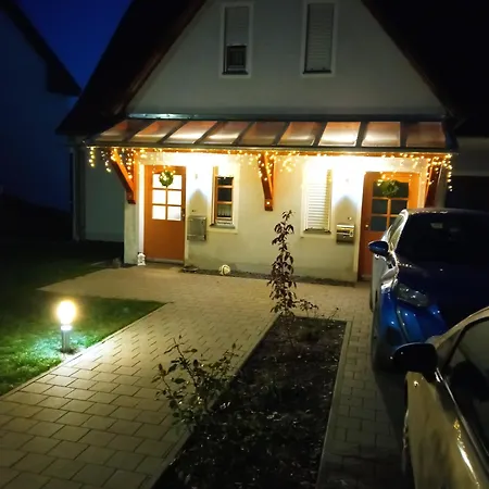 Apartment Karolingerweg Gäst Haus *
