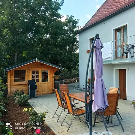 Apartment Karolingerweg Gäst Haus