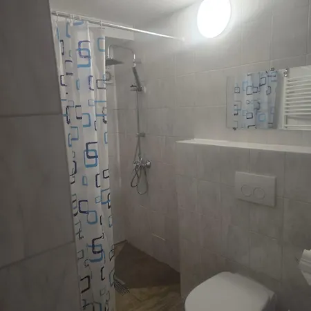 Karolingerweg Gäst Haus Apartment *