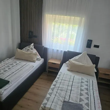 Apartment Karolingerweg Gäst Haus *