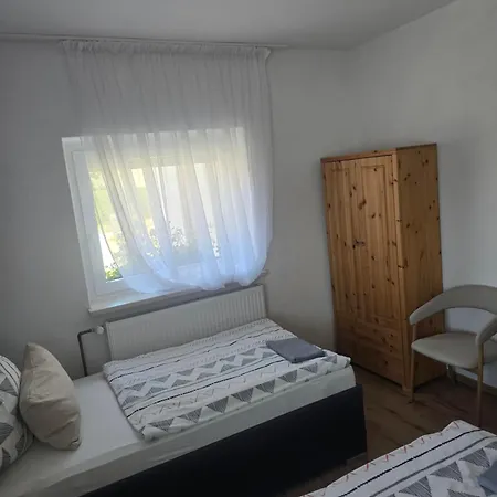 Karolingerweg Gäst Haus Apartment *